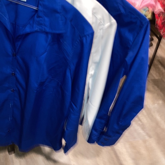 🌸Button up collared shirts 🌸 - Picture 6 of 8